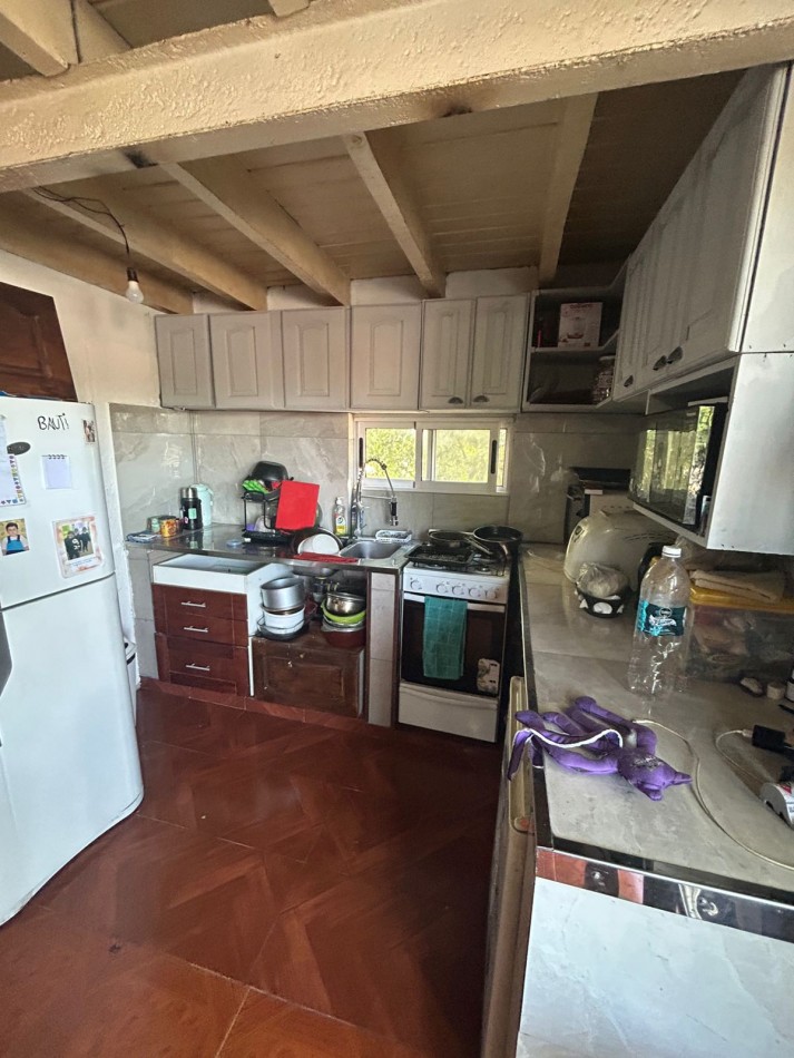 CASA EN VENTA CON LOCALES, villa de mayo 