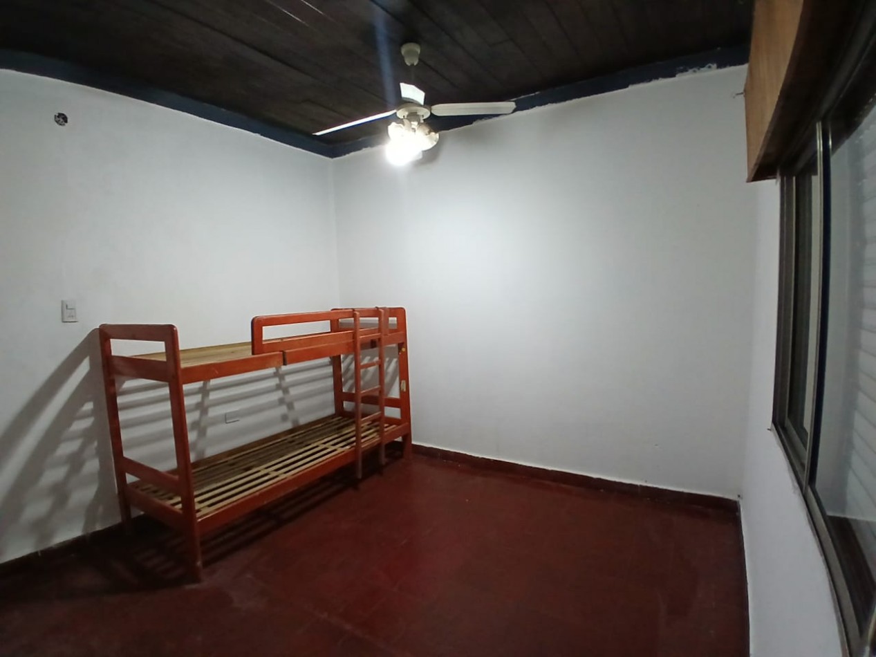 VENTA CASA 3 AMBIENTES GALERIA PARQUE SOBRE AVENIDA MUY BUEN ACCESO APTO CREDITO MORENO