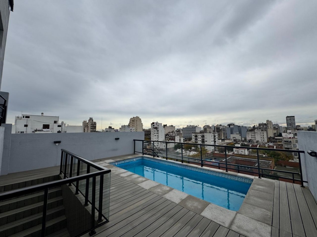 VENTA MONOAMBIENTE CONTREFRENTE BALCON VISTA LIBRE ZONA UNIVERSITARIA CONSTITUCION