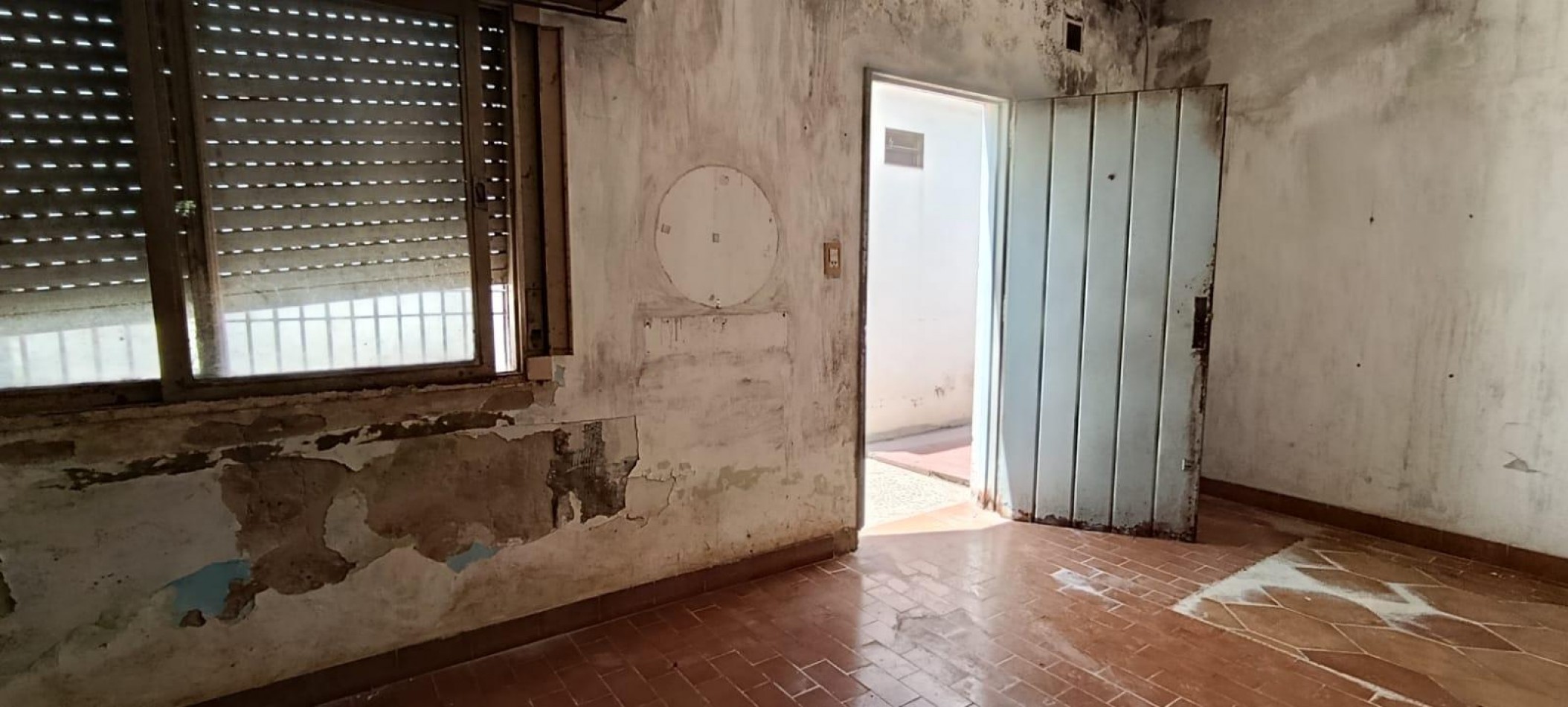 VENTA LOCALES + CASA 3 AMBIENTES SOBRE AVENIDA IDEAL INVERSOR SAN MIGUEL