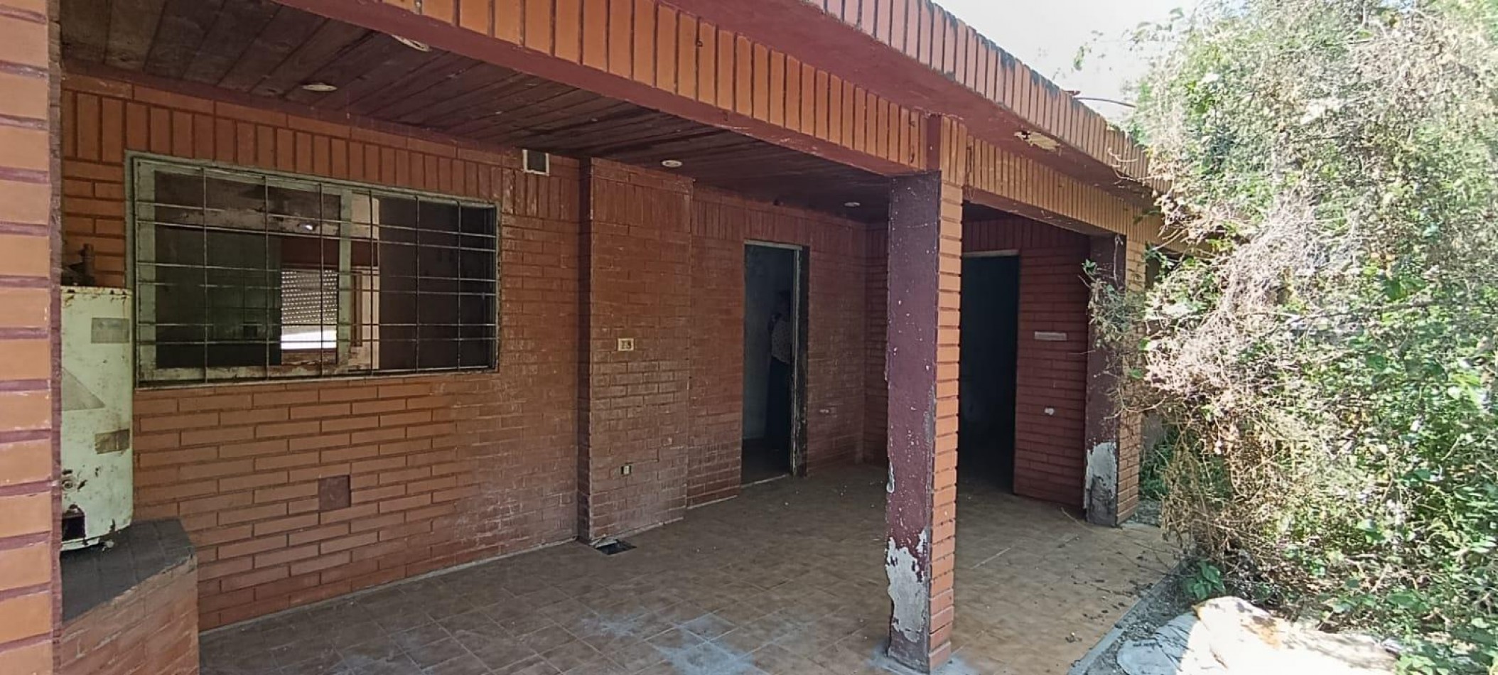 VENTA LOCALES + CASA 3 AMBIENTES SOBRE AVENIDA IDEAL INVERSOR SAN MIGUEL