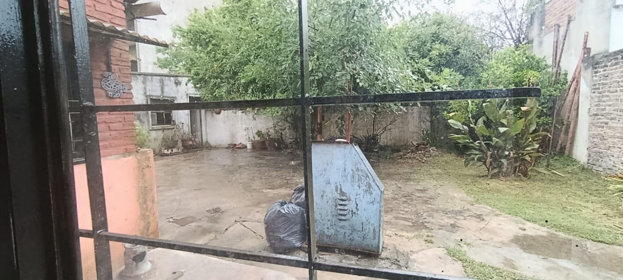 VENTA CASA TIPO PH 4 AMBIENTES PATIO EXCELENTE UBICACION MORENO CENTRO