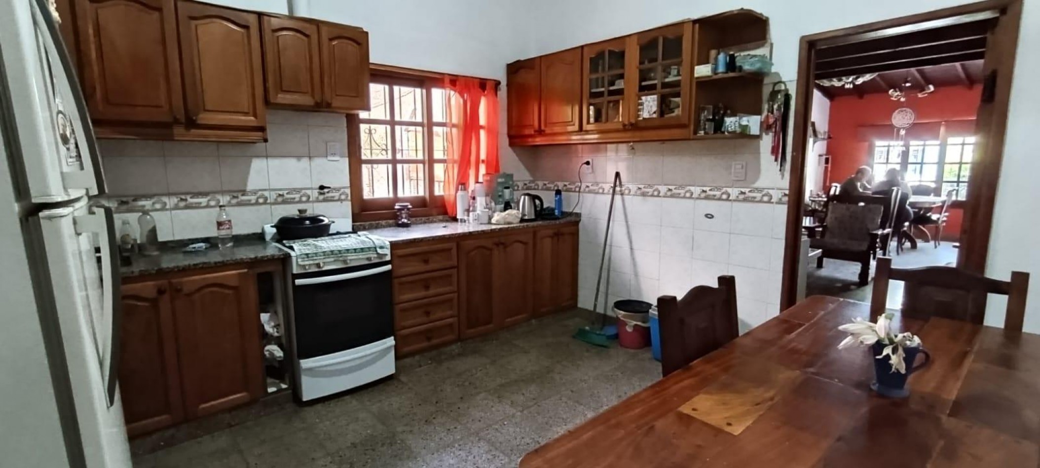 VENTA CASA 4 AMBIENTES MAS DEPARTAMENTO 3 AMBIENTES IDEAL VIVIENDA MULTIFAMILIAR TRUJUI MORENO