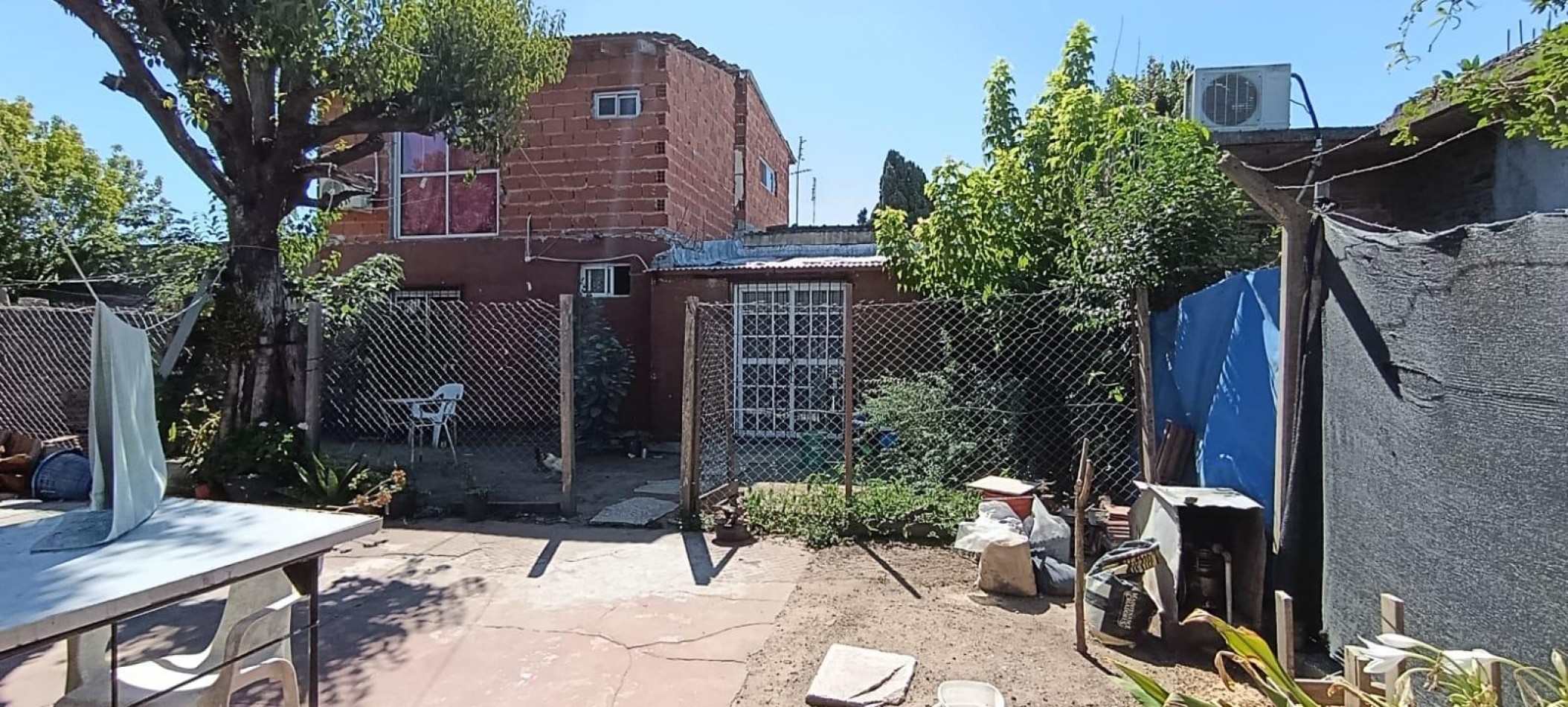 VENTA CASA 4 AMBIENTES MAS DEPARTAMENTO 3 AMBIENTES IDEAL VIVIENDA MULTIFAMILIAR TRUJUI MORENO
