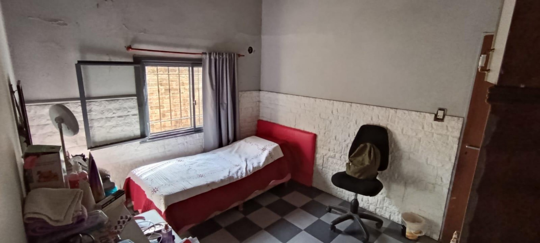 VENTA CASA 4 AMBIENTES MAS DEPARTAMENTO 3 AMBIENTES IDEAL VIVIENDA MULTIFAMILIAR TRUJUI MORENO