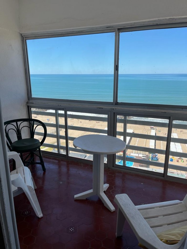 VENTA DEPARTAMENTO 3 AMBIENTES FRENTE AMPLIO VISTA LIBRE AL MAR MIRAMAR