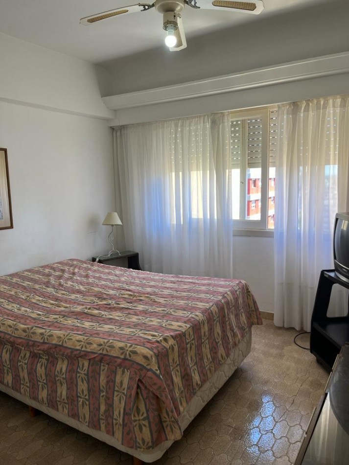 VENTA DEPARTAMENTO 3 AMBIENTES FRENTE AMPLIO VISTA LIBRE AL MAR MIRAMAR