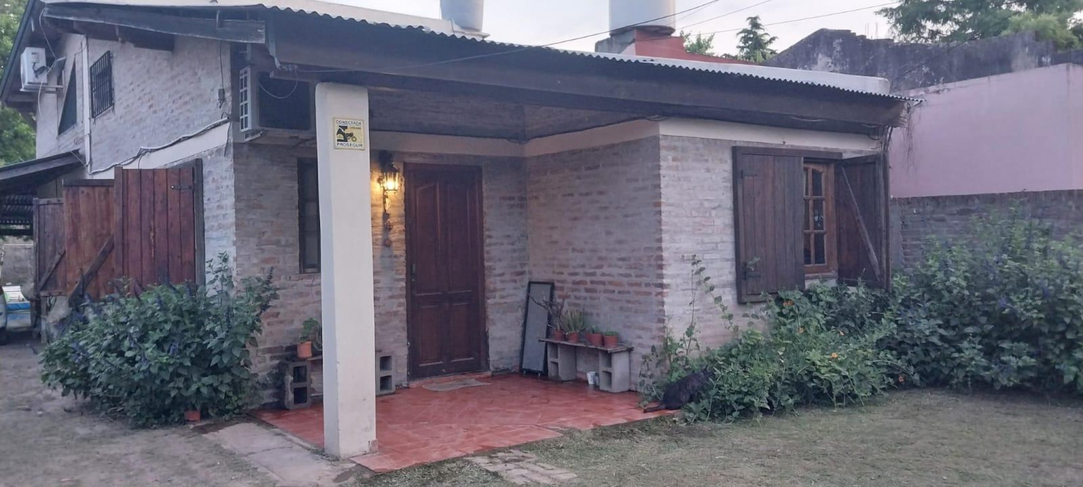 VENTA CASA 4 AMBIENTES PATIO COCHERA APTO CREDITO FRANCISCO ALVAREZ