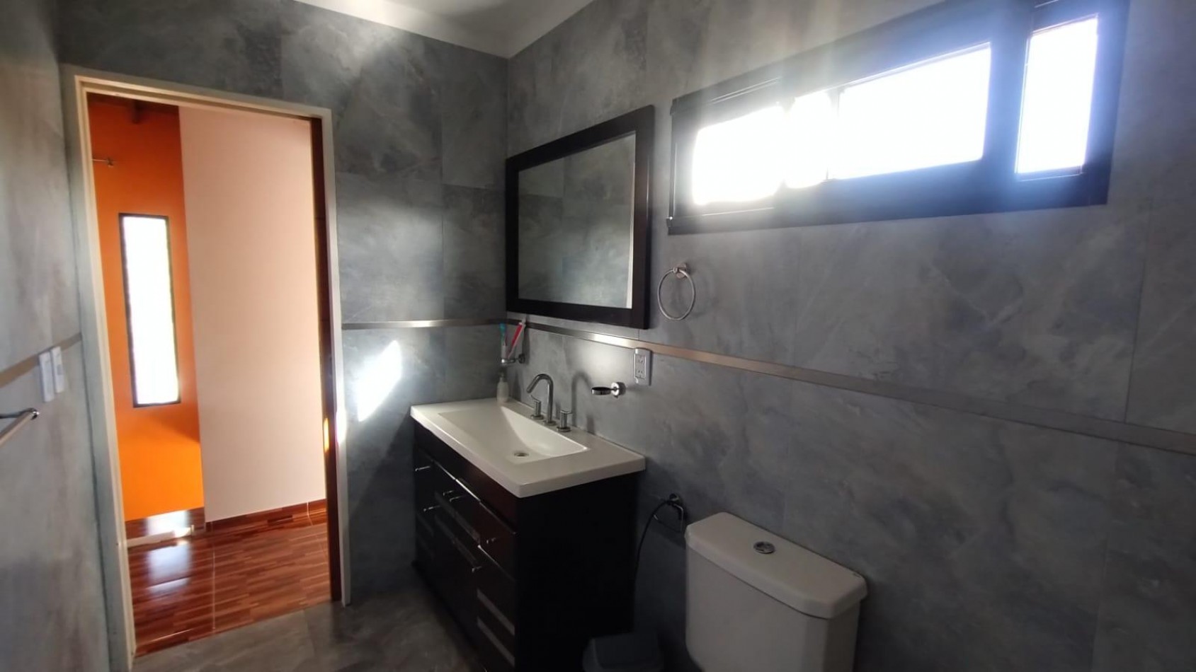 VENTA CASA 4 AMBIENTES PILETA PARQUE FRANCISCO ALVAREZ APTO CREDITO