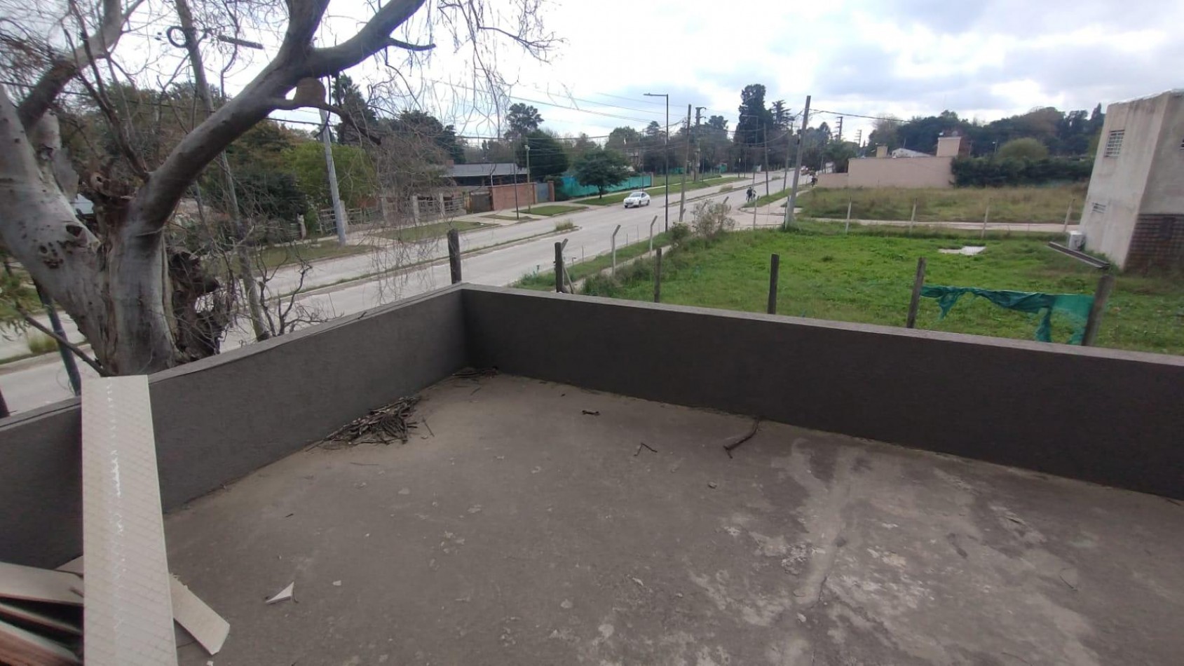 VENTA CASA 3 AMBIENTES PARQUE COCHERA APTO CREDITO FRANCISCO ALVAREZ