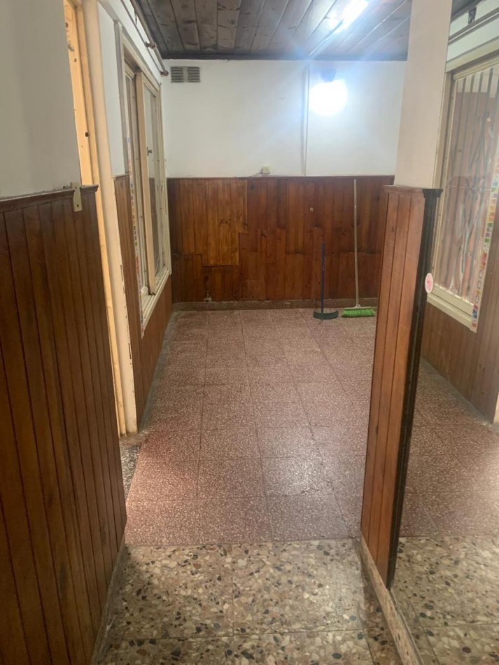 VENTA CASA MULTIFAMILIAR BUEN ESTADO SIN EXPENSAS TRUJUI MORENO