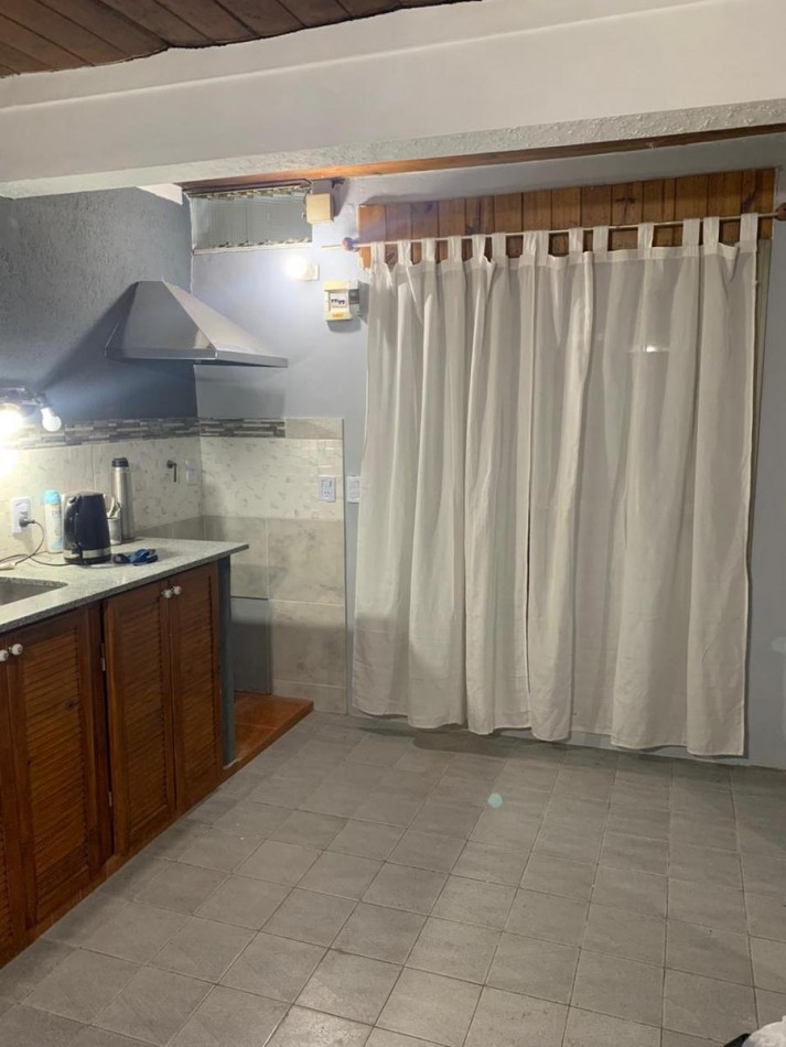 VENTA CASA MULTIFAMILIAR BUEN ESTADO SIN EXPENSAS TRUJUI MORENO