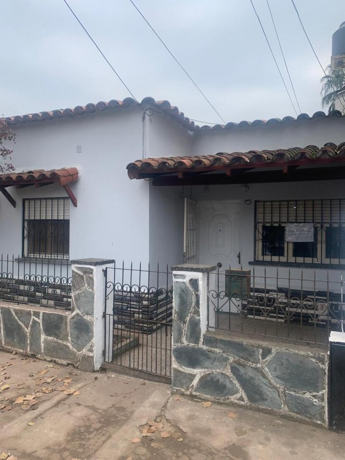 VENTA CASA MULTIFAMILIAR BUEN ESTADO SIN EXPENSAS TRUJUI MORENO