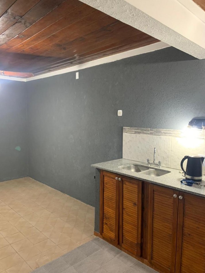 VENTA CASA MULTIFAMILIAR BUEN ESTADO SIN EXPENSAS TRUJUI MORENO