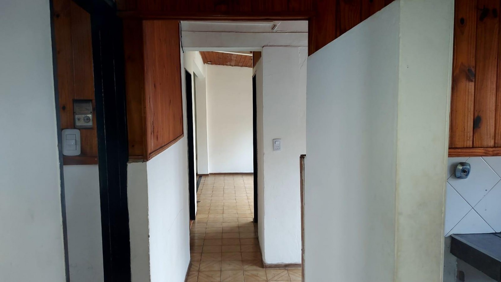 VENTA CASA MULTIFAMILIAR BUEN ESTADO SIN EXPENSAS TRUJUI MORENO