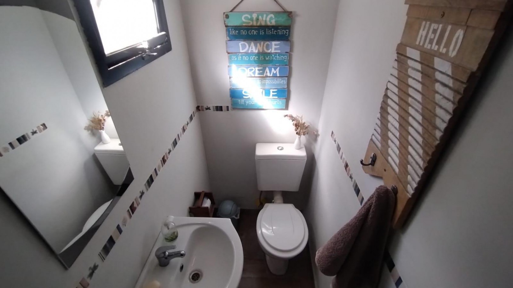 VENTA CASA QUINTA 5 AMBIENTES PARQUE PILETA MORENO
