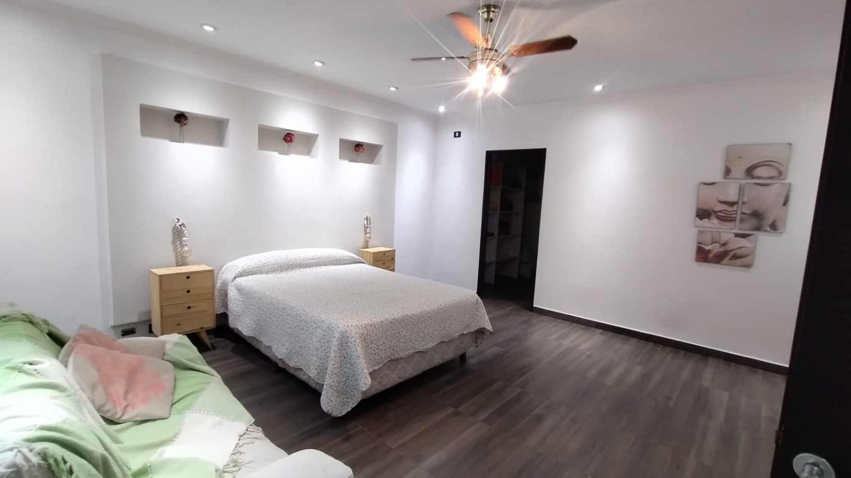 VENTA CASA QUINTA 5 AMBIENTES PARQUE PILETA MORENO