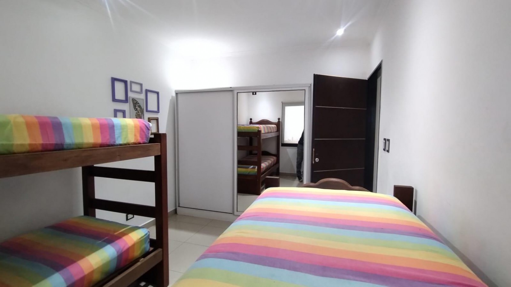 VENTA CASA QUINTA 5 AMBIENTES PARQUE PILETA MORENO