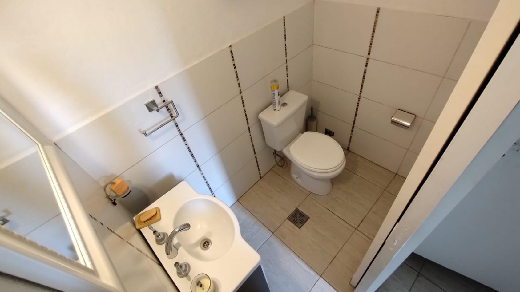 VENTA CASA 5 AMBIENTES PATIO PILETA FRANCISCO ALVAREZ CONSULTAR POR APTO CREDITO