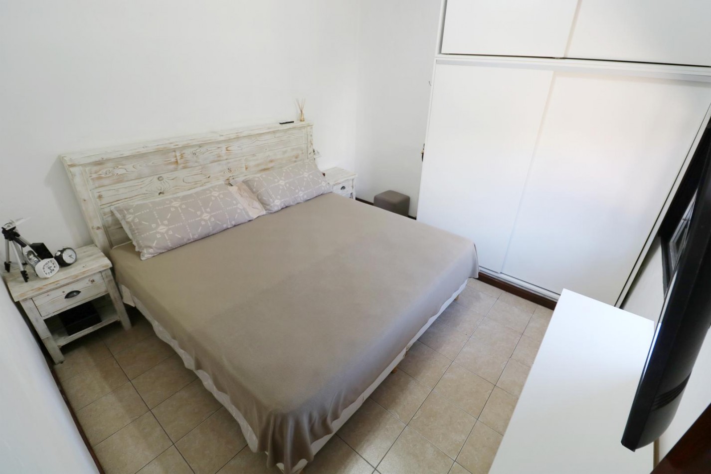 VENTA CASA 3 AMBIENTES COCHERA PARRILLA ITUZAINGO
