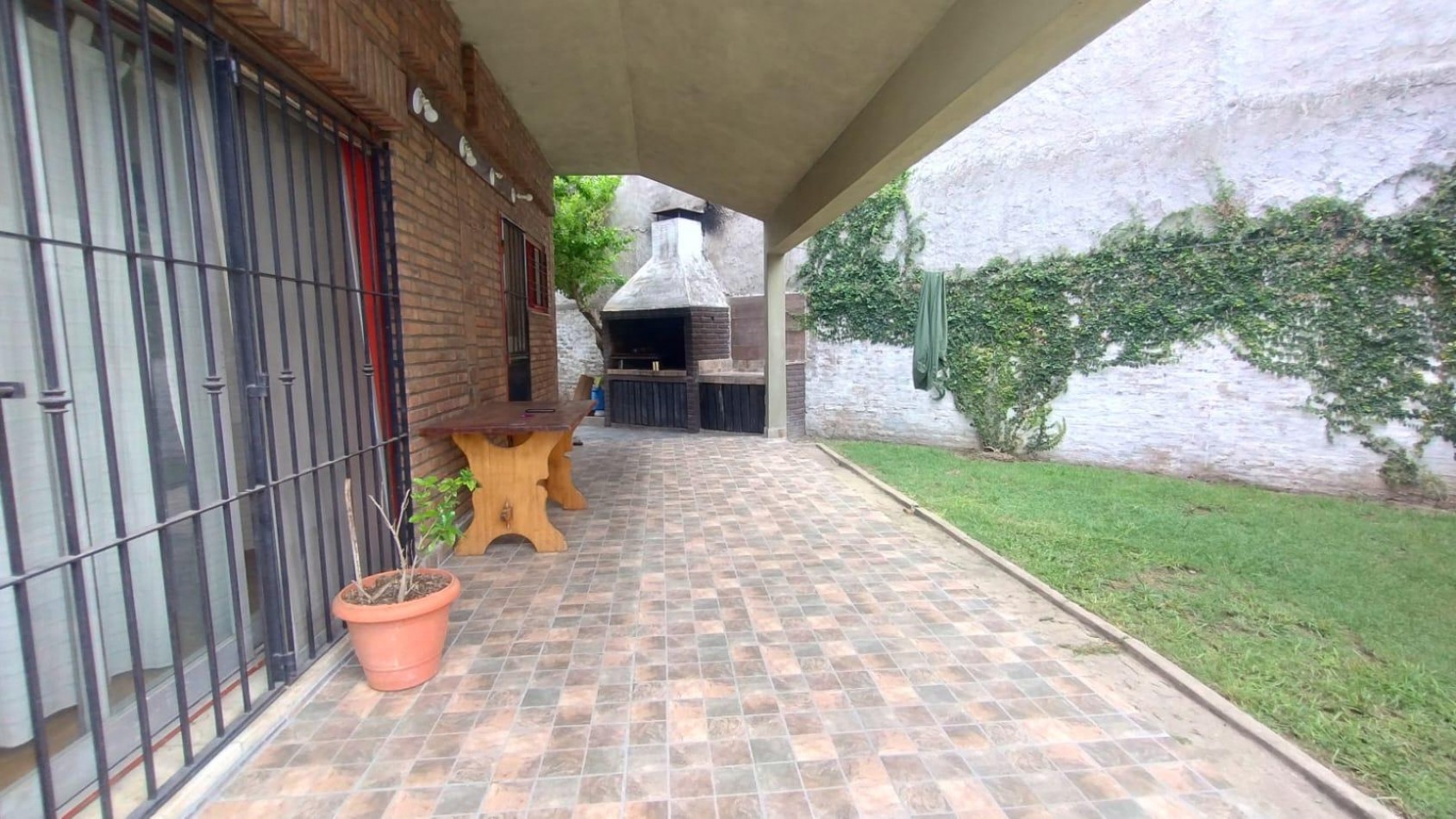 VENTA CASA 5 AMBIENTES CHALET LUMINOSO W. MORRIS APTO CREDITO