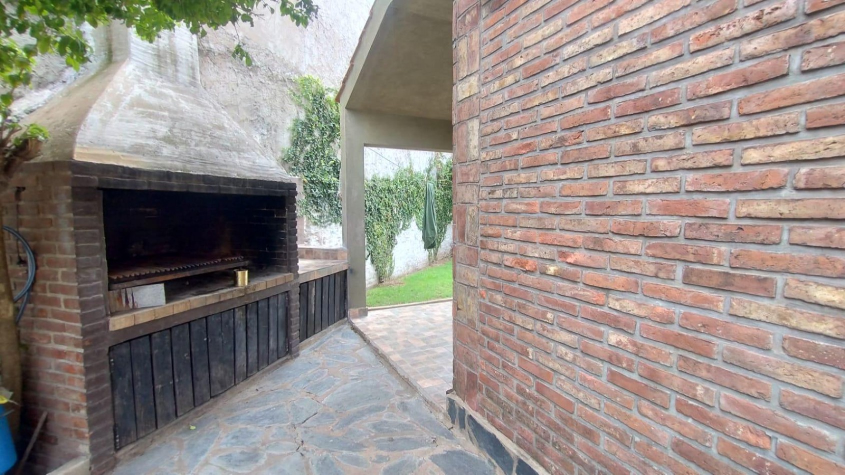 VENTA CASA 5 AMBIENTES CHALET LUMINOSO W. MORRIS APTO CREDITO