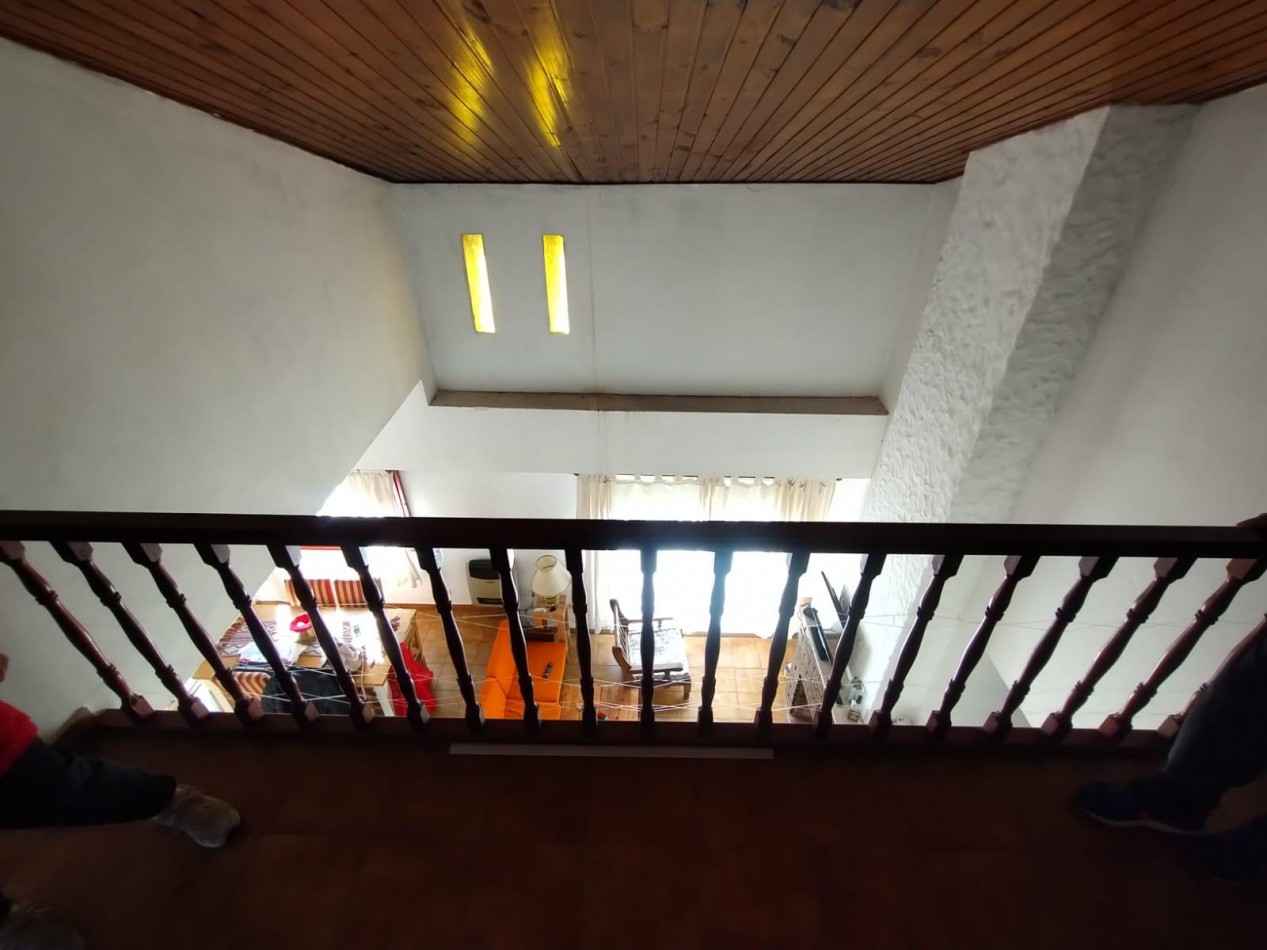 VENTA CASA 5 AMBIENTES CHALET LUMINOSO W. MORRIS APTO CREDITO