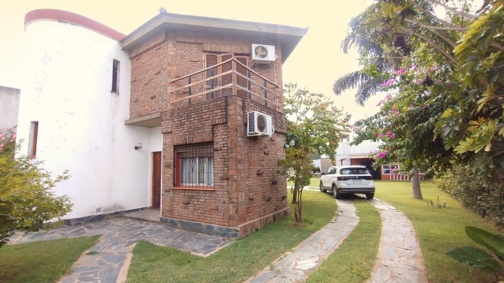 VENTA CASA 5 AMBIENTES CHALET LUMINOSO W. MORRIS APTO CREDITO