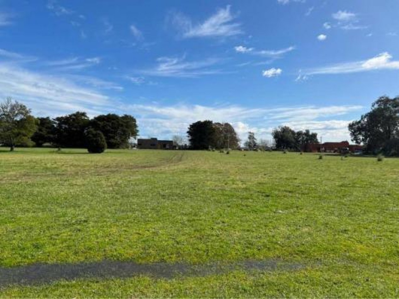 VENTA - LOTE EN  BARRIO CERRADO LOMAS DE MIRAMAR - COSTA ATLANTICA ARGENTINA. ANTICIPO Y FINANCIACION PRIVADA