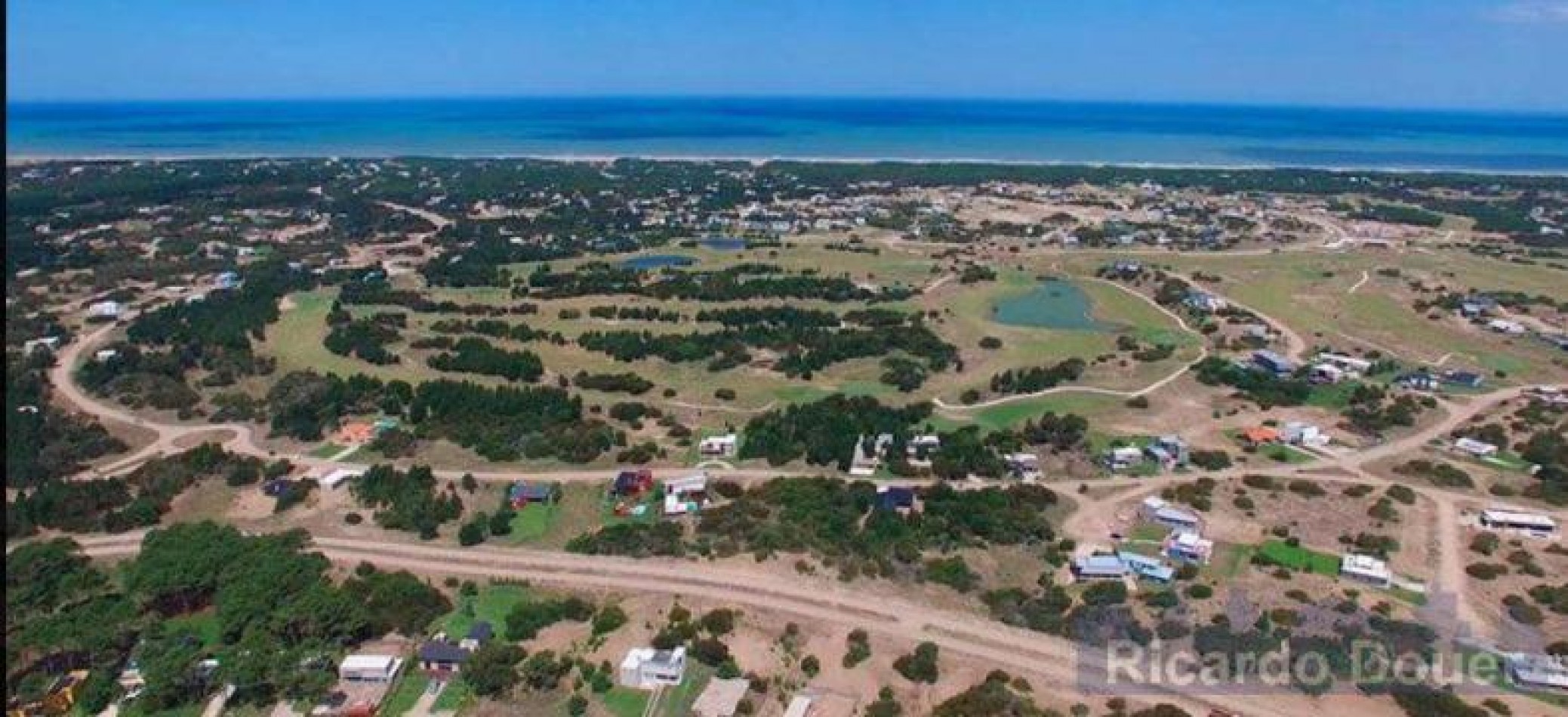 VENTA - LOTE EN  BARRIO CERRADO LOMAS DE MIRAMAR - COSTA ATLANTICA ARGENTINA. ANTICIPO Y FINANCIACION PRIVADA