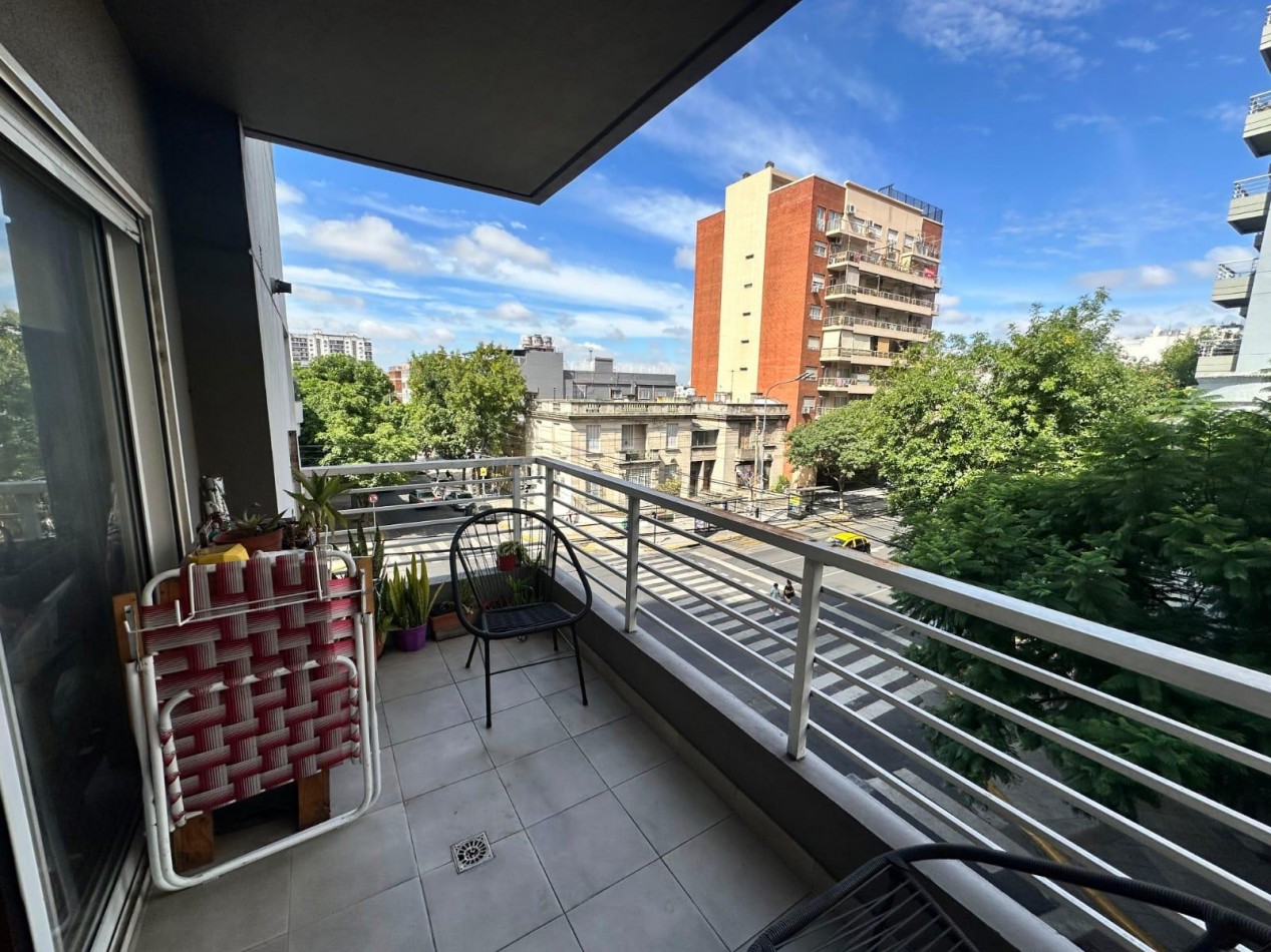 VENTA DEPARTAMENTO 2 AMBIENTES AL FRENTE VISTA LIBRE APTO CREDITO CABALLITO