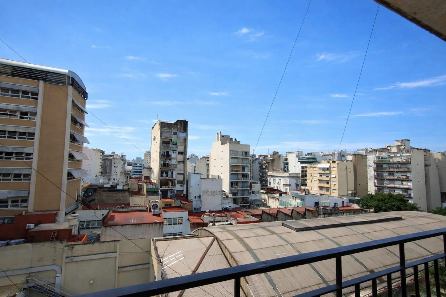 VENTA DEPARTAMENTO 4 AMBIENTES BALCON CONTRAFRENTE VISTA LIBRE APTO CREDITO BALVANERA
