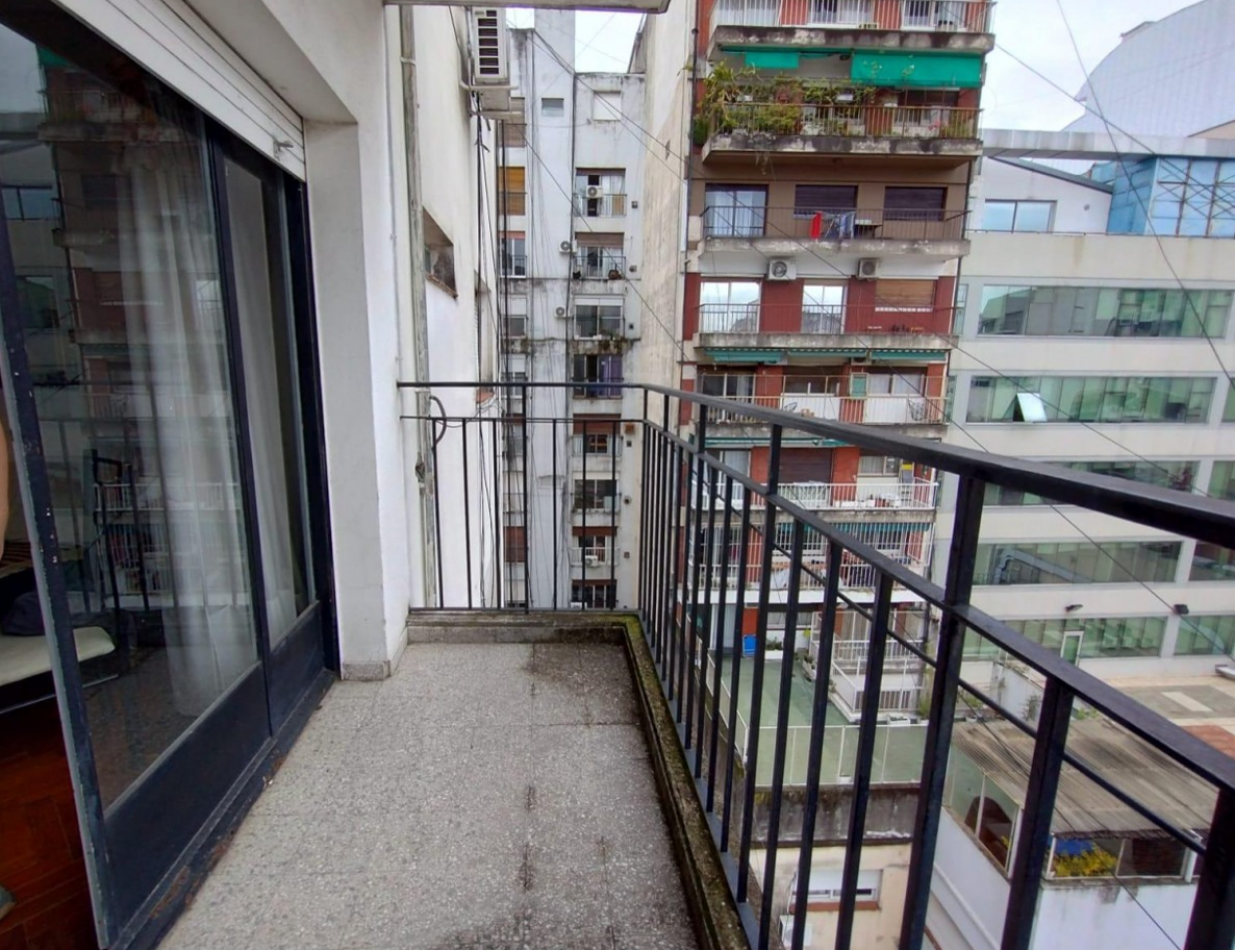 VENTA DEPARTAMENTO 4 AMBIENTES BALCON CONTRAFRENTE VISTA LIBRE APTO CREDITO BALVANERA
