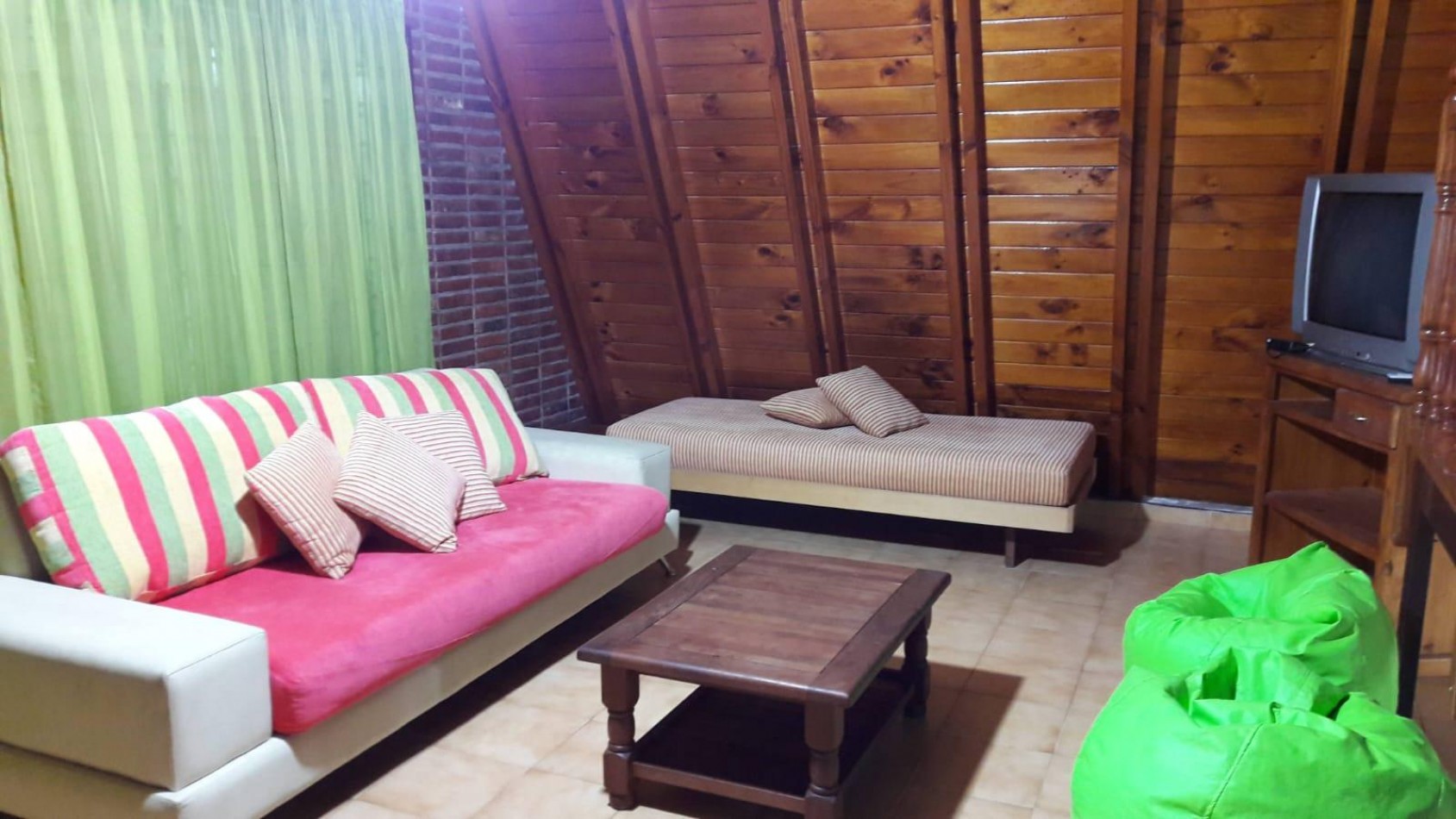 VENTA CASA 3 AMBIENTES ALPINA AMPLIO LOTE SOBRE AVENIDA PRINCIPAL VALERIA DEL MAR