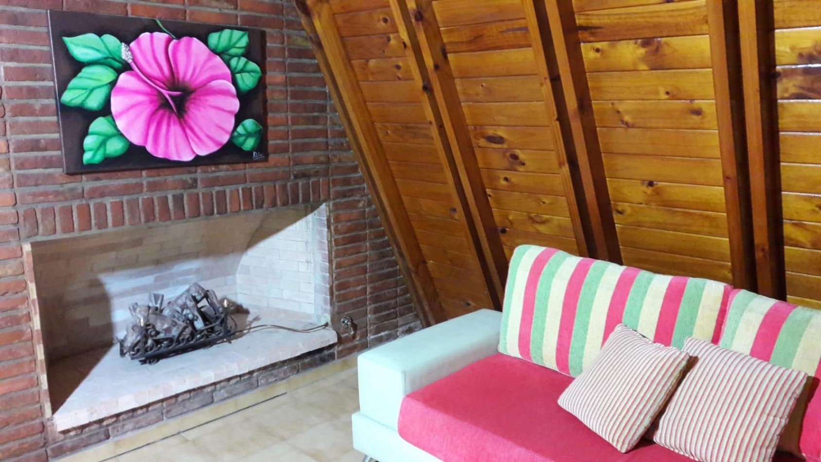 VENTA CASA 3 AMBIENTES ALPINA AMPLIO LOTE SOBRE AVENIDA PRINCIPAL VALERIA DEL MAR