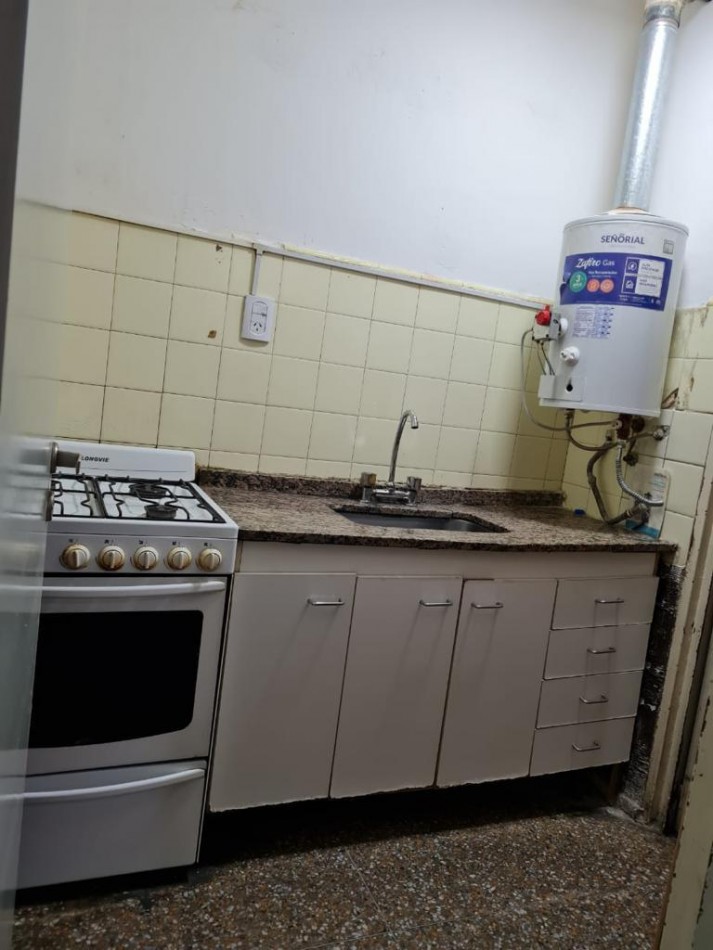 VENTA DEPARTAMENTO 2 AMBIENTES COCINA INDEPENDIENTE LAVADERO SAN CRISTOBAL