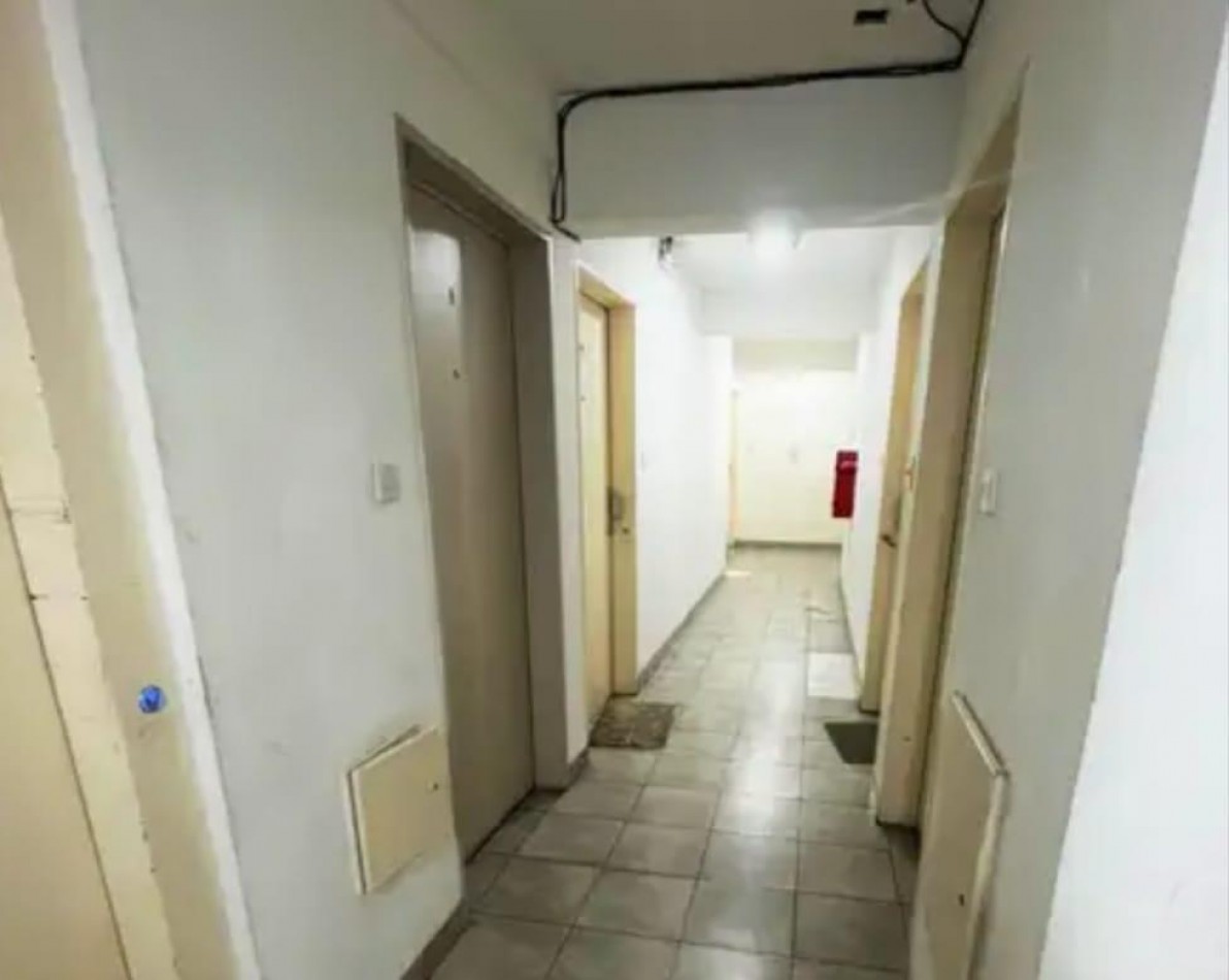 VENTA MONOAMBIENTE CON BALCON CONSTITUCION 