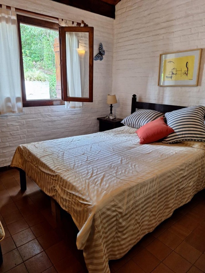 VENTA CASA3 AMBIENTES LUMINOSA FUNCIONAL EN EL BOSQUE CARILO 