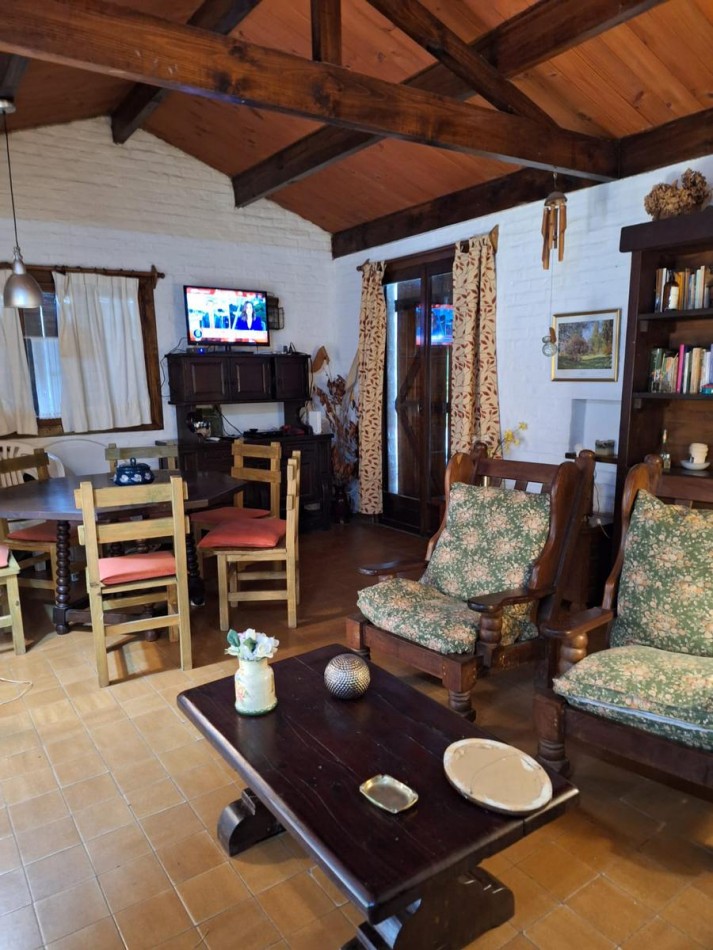 VENTA CASA3 AMBIENTES LUMINOSA FUNCIONAL EN EL BOSQUE CARILO 