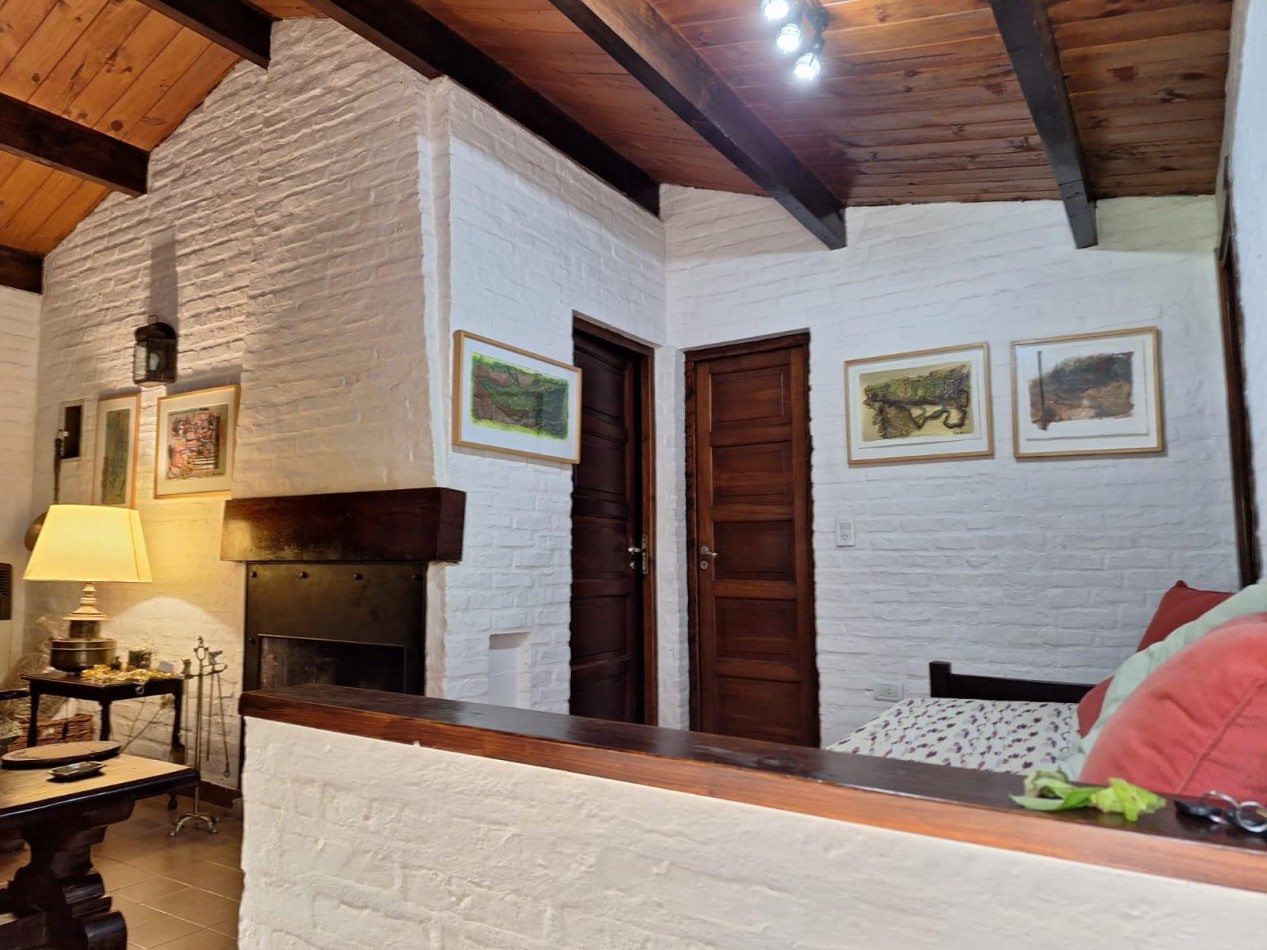 VENTA CASA3 AMBIENTES LUMINOSA FUNCIONAL EN EL BOSQUE CARILO 