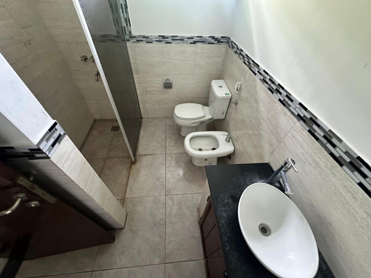 ALQUILER DUPLEX 3 AMBIENTES EXCELENTE UBICACION 