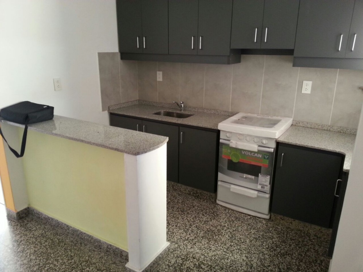 ALQUILER DEPARATEMENTO 2 AMBIENTES MUY BUENA UBICACION COCINA INTEGRADA CABALLITO