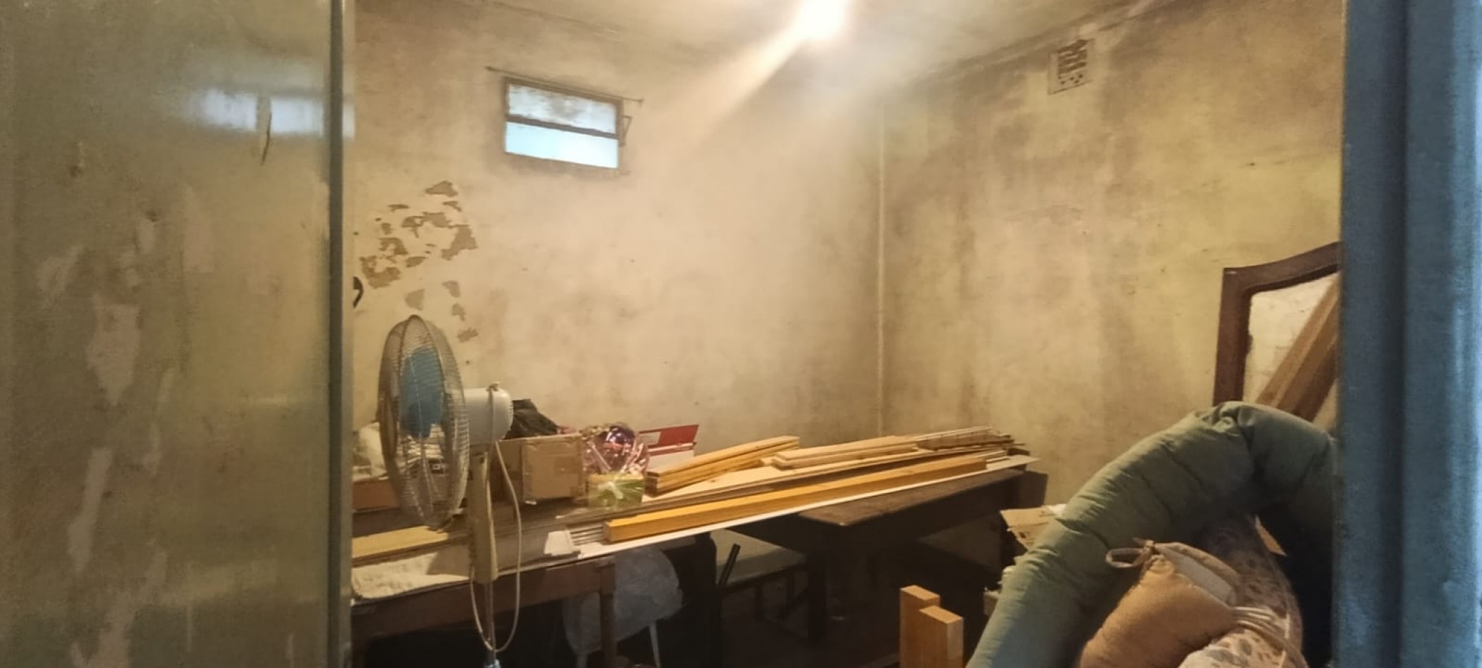 VENTA CASA TIPO PH 4 AMBIENTES PATIO EXCELENTE UBICACION MORENO CENTRO APTO CREDITO