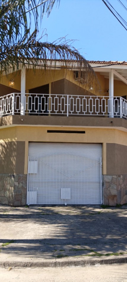 ALQUILER DE CASA EN LOS POLVORINES