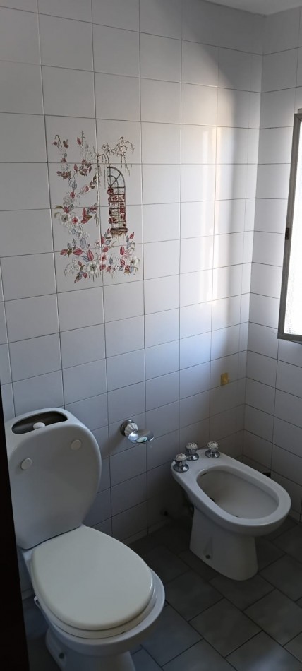 ALQUILER DE CASA EN LOS POLVORINES
