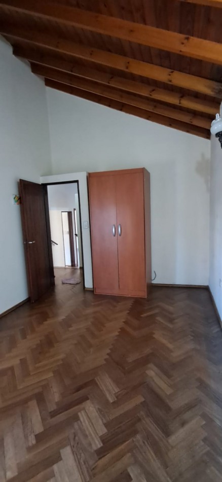 ALQUILER DE CASA EN LOS POLVORINES