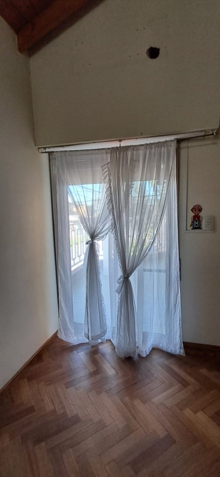 ALQUILER DE CASA EN LOS POLVORINES