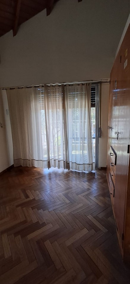 ALQUILER DE CASA EN LOS POLVORINES