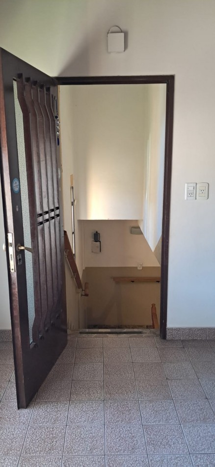 ALQUILER DE CASA EN LOS POLVORINES