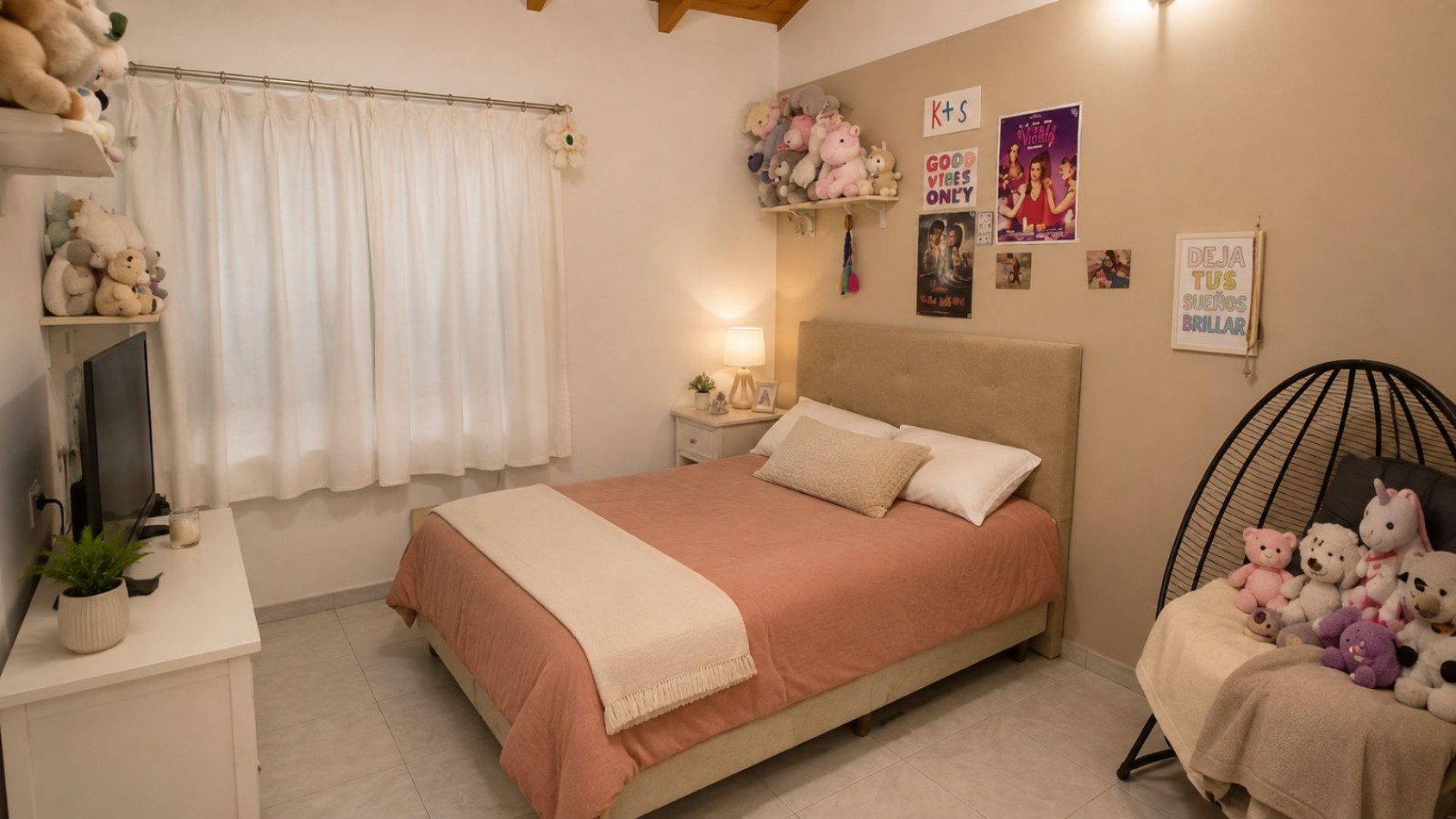 VENTA CASA 4 AMBIENTES BARRIO CON SEGURIDAD 24 HORAS CON PARQUE FRANCISCO ALVAREZ